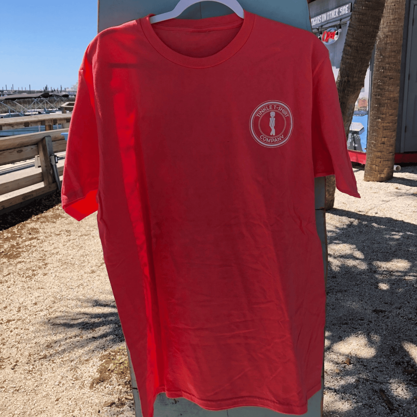 "Ocean Tinkler Myrtle Beach" T-Shirt (Salmon)
